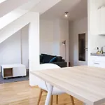 FULL HOUSE Studios - Design Apartment - NETFLIX, WiFi inkl