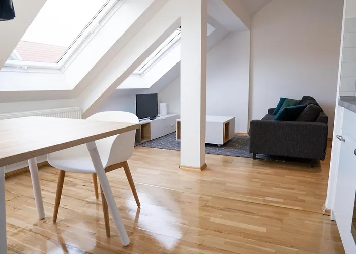 FULL HOUSE Studios - Design Apartment - NETFLIX, WiFi inkl